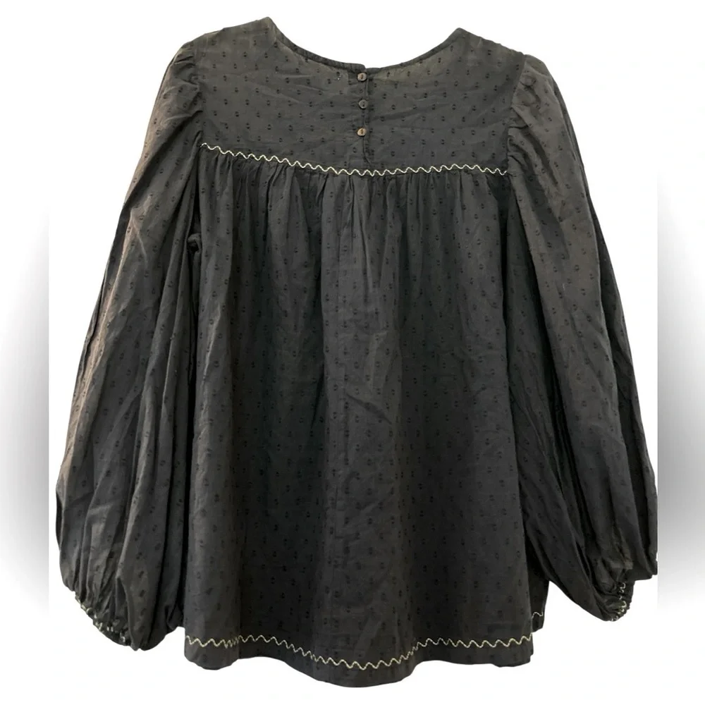 MAX STUDIO top, size Large, dark blue with embroidery.  Full sleeves, 3 buttons - Picture 5 of 8